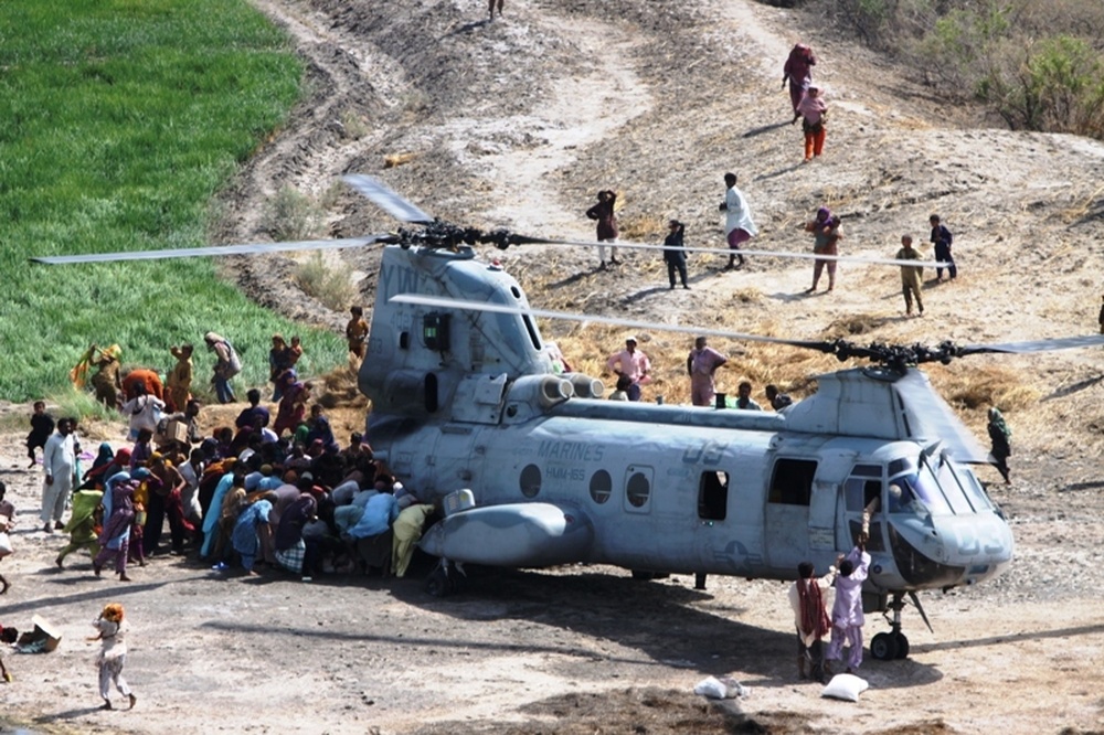 DVIDS News Marine pilots work together to obtain mission