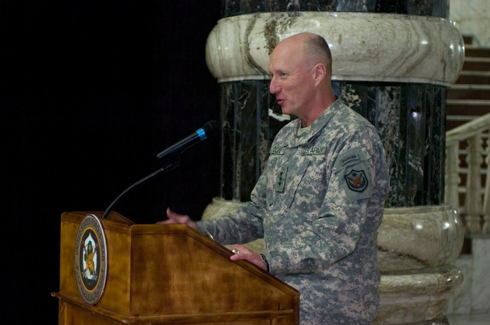 III Corps Analysis and Control Element End of Tour Award Ceremony