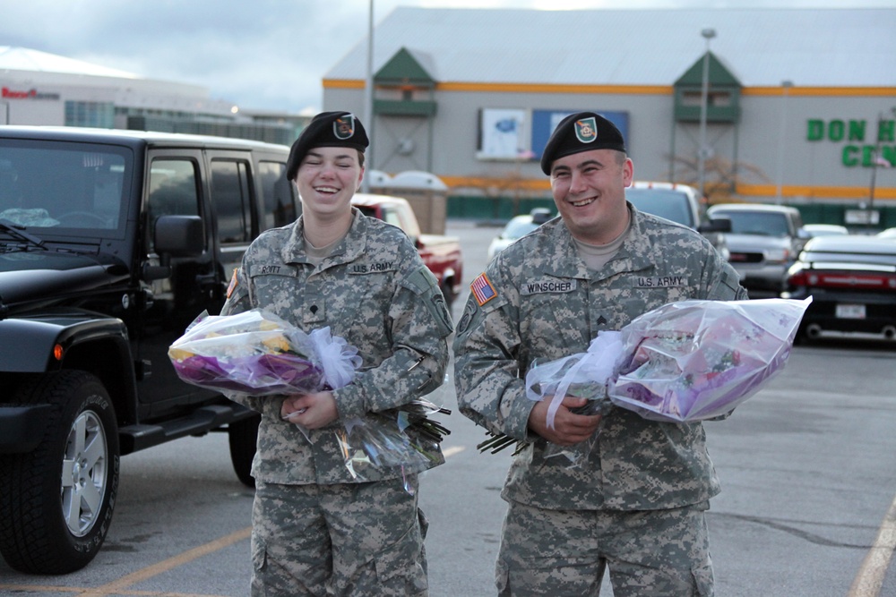 Lambeau Field Hosts 432nd Civil Affairs Battalion Change of Command Ceremony