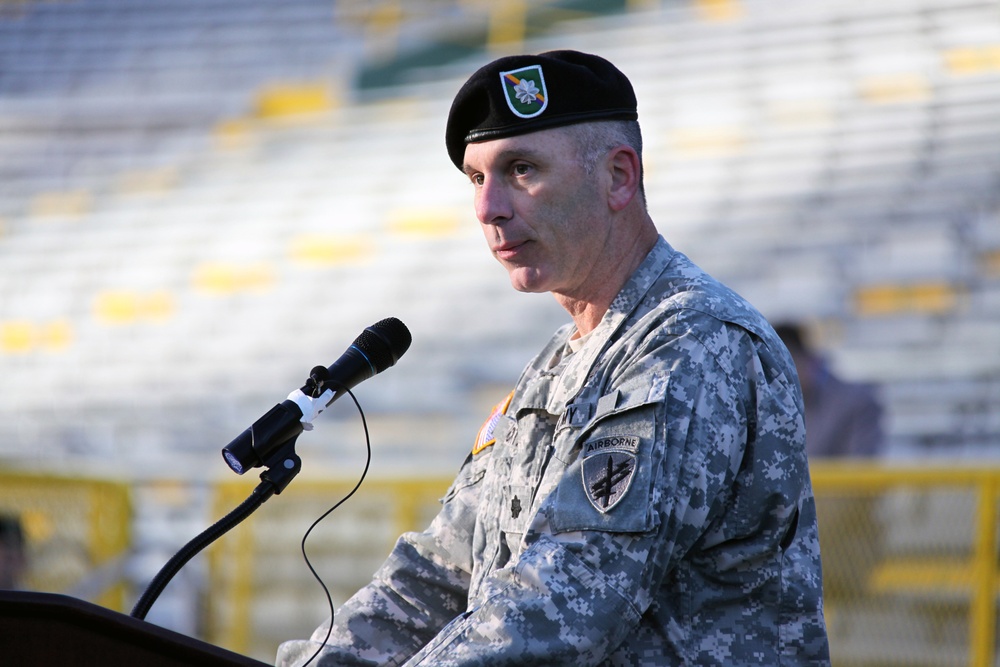 Lambeau Field Hosts 432nd Civil Affairs Battalion Change of Command Ceremony