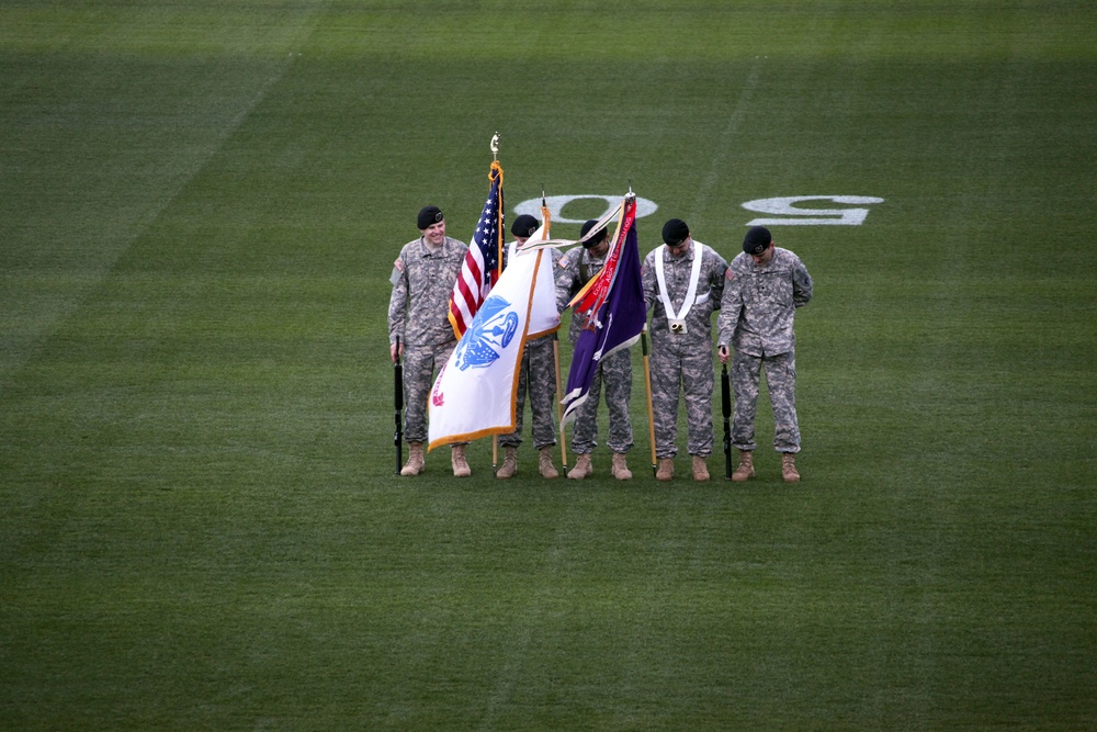 Lambeau Field Hosts 432nd Civil Affairs Battalion Change of Command Ceremony