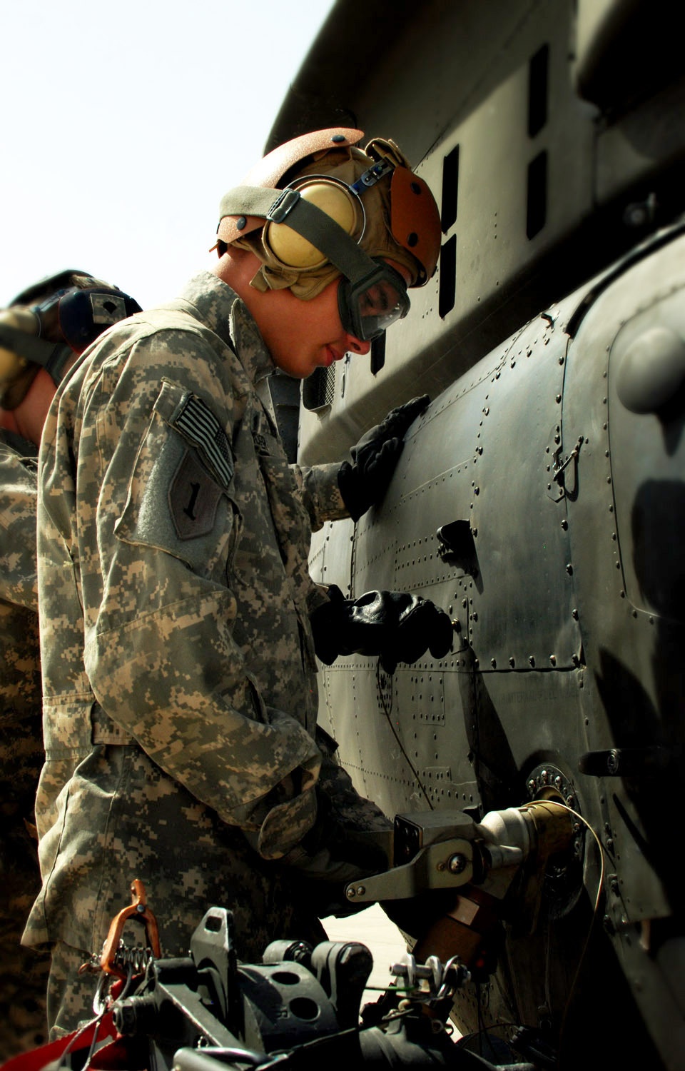 Army fuelers pump over 5 million gallons of jet fuel in Iraq