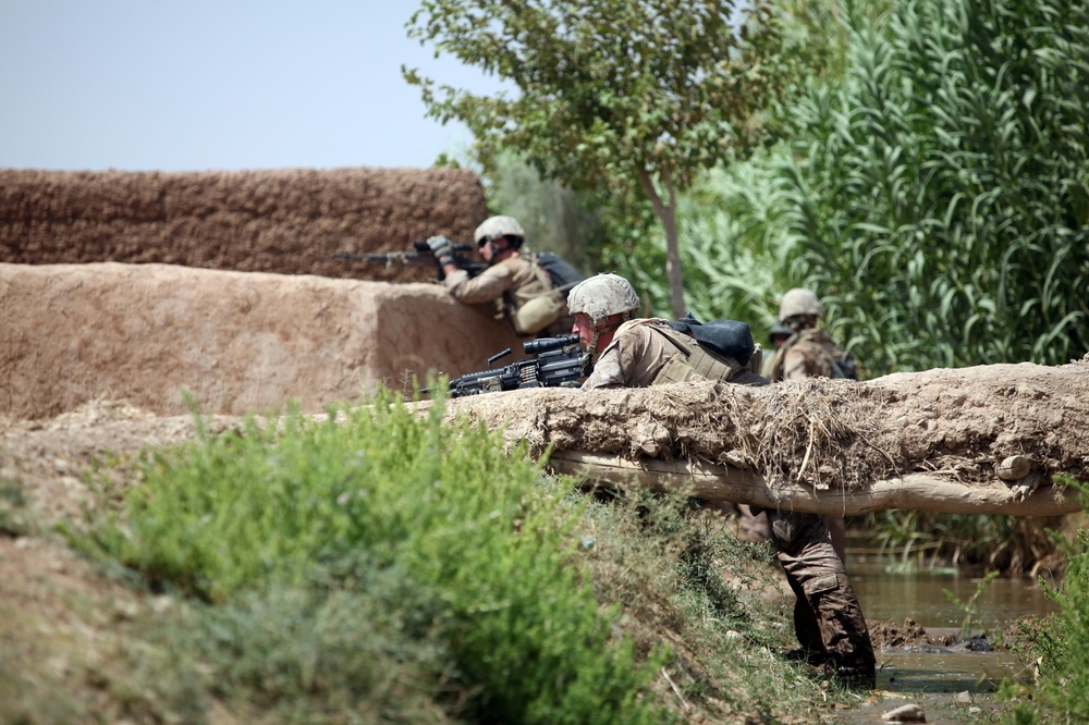 1st Reconnaissance Battalion operates in Trek Nawa