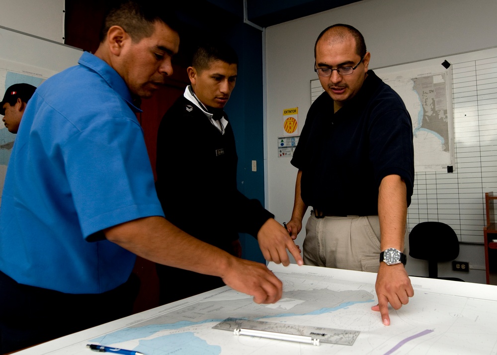 Peruvian Coast Guardsmen Learn Small Boat Patrol Operations