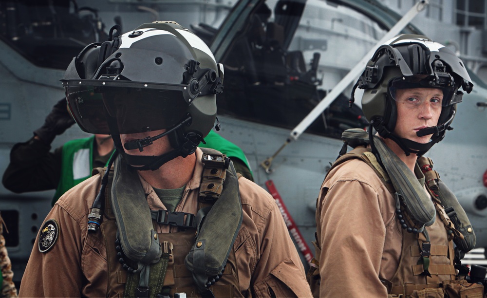 USS Makin Island, Oct 5