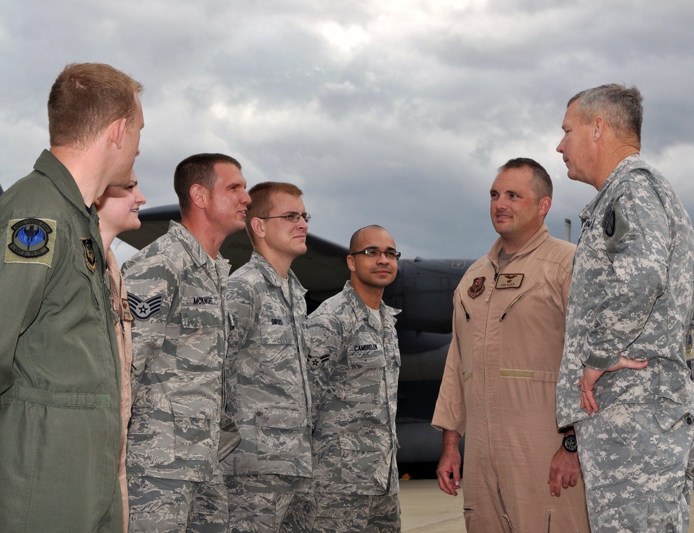 SOCEUR Leadership Visits 352nd SOG Air Commandos