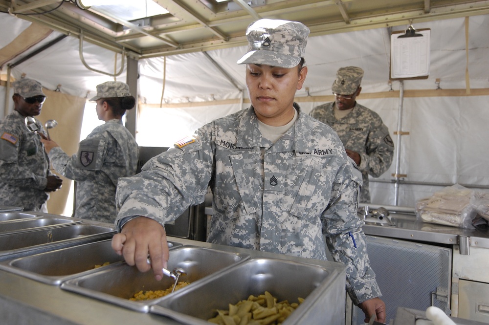 Blackhorse Cooks Prepare to Grill Competition