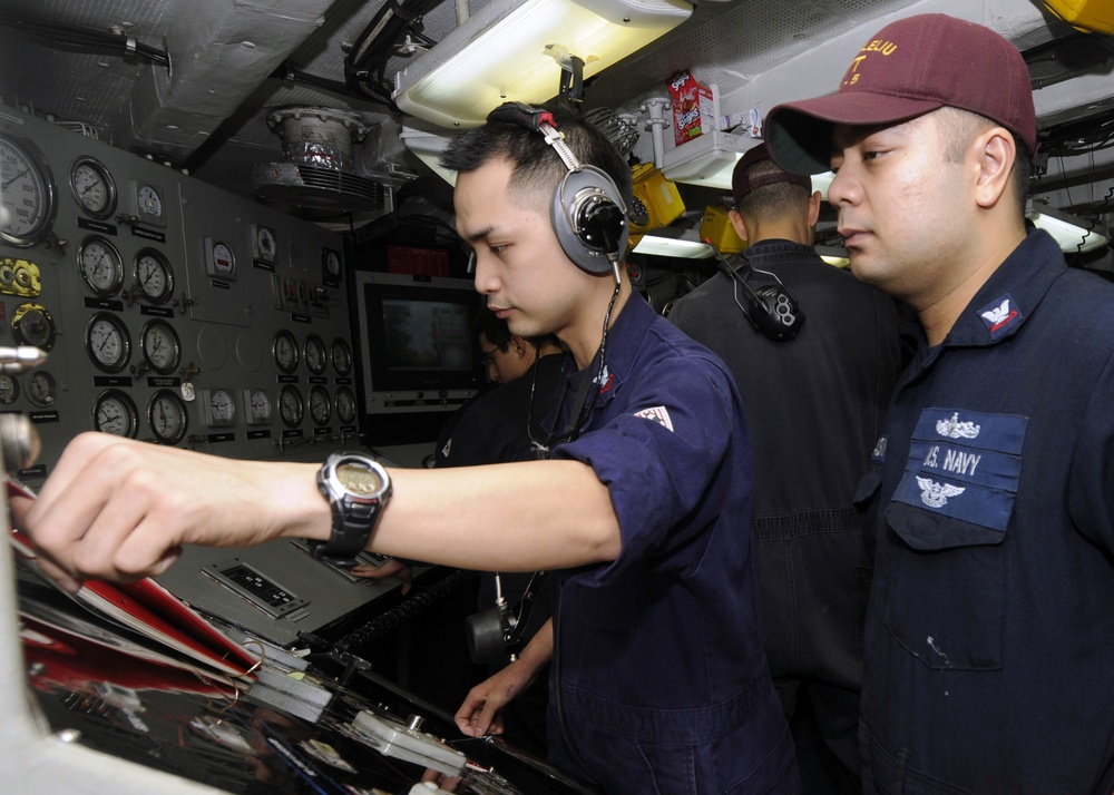 USS Peleliu action