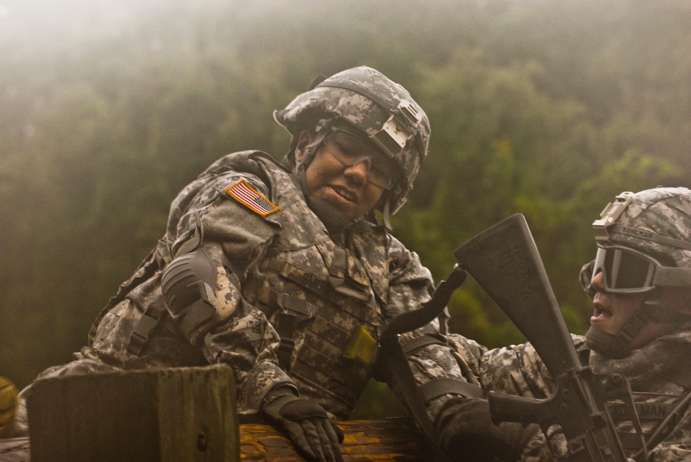 Soldiers, Airmen Come Together to Train As They Fight
