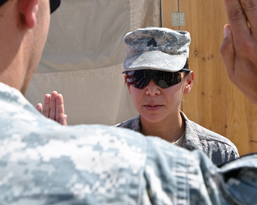 Wisconsin Native Re-enlists in Combat Zone