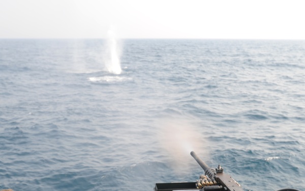 USS Ardent sailors train