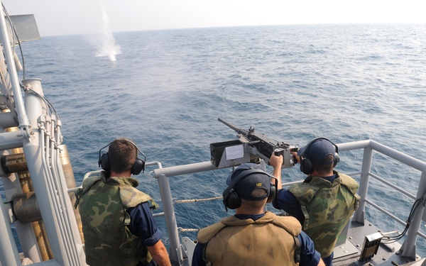 USS Ardent sailors train
