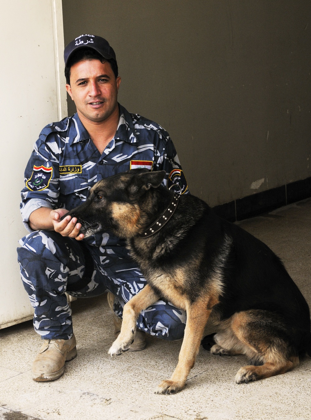 Iraqi Police Canine Program Produces Successful Explosive Detection Dogs