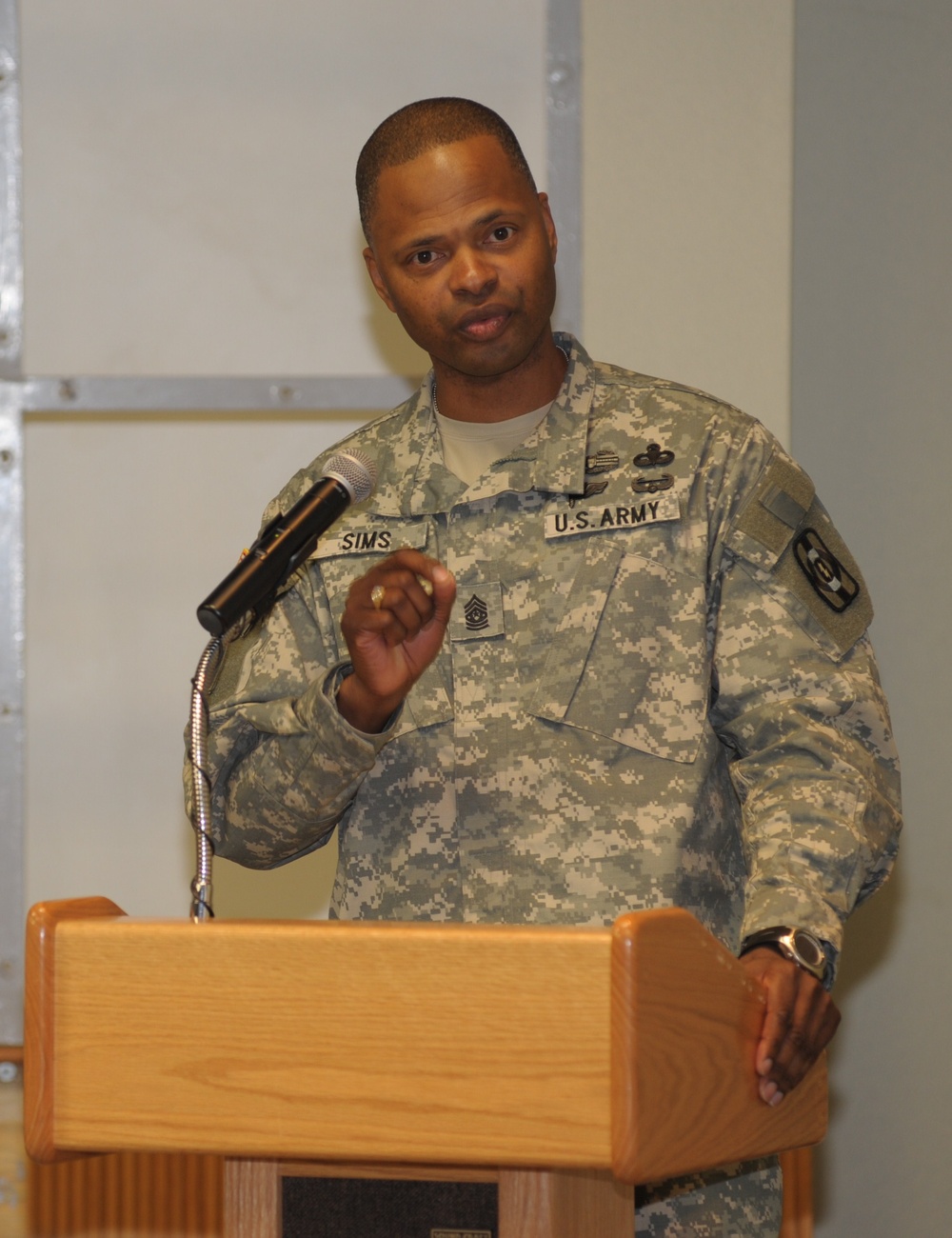 Expeditionary Sustainment Command Welcomes New Non-commissioned Officers