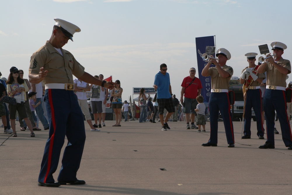 Flying, Rocking, Rolling: 3rd MAW Band Takes Air Show by Storm