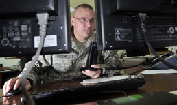 Little Rock NCO, Wisconsin Native, Helps Coordinate Maintenance Operations at Iraq Base