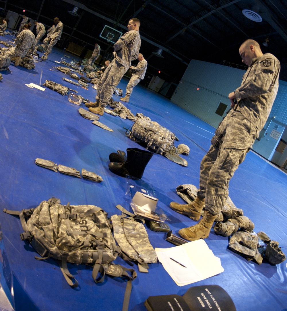 Army Reserve Competes at Army Best Warrior