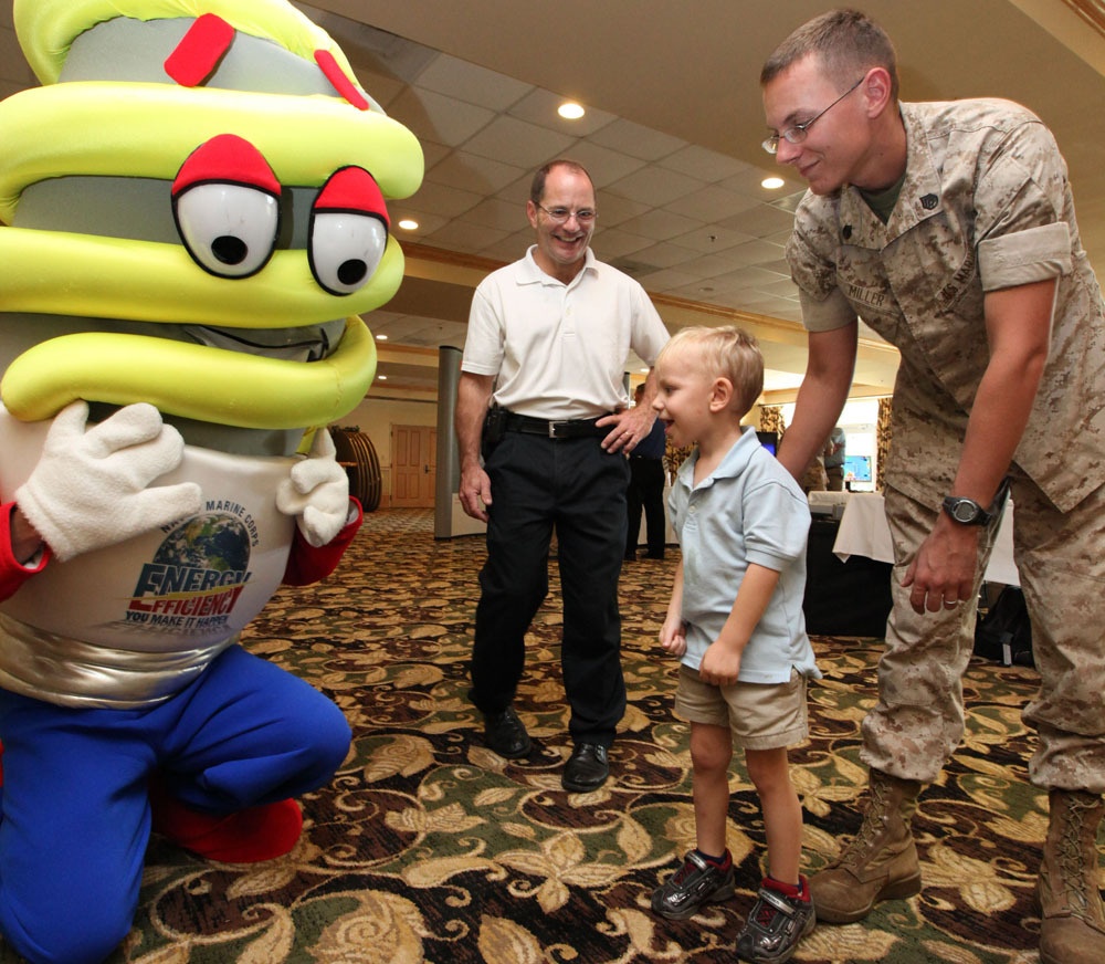 Annual fair illuminates energy conservation efforts