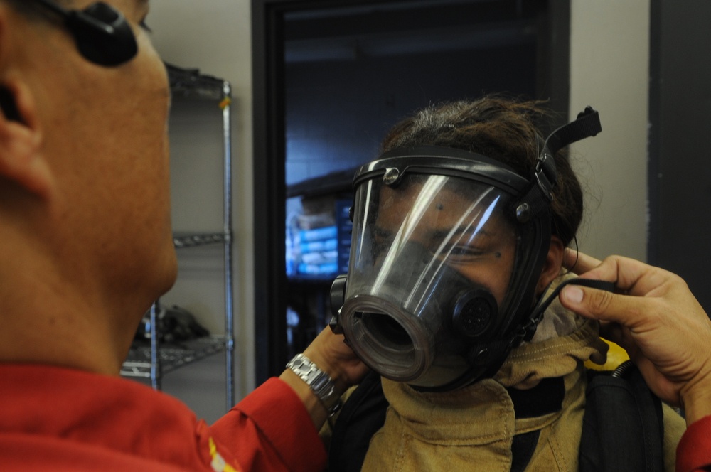 Instructors Ensure Firefighting Skills on the Seas