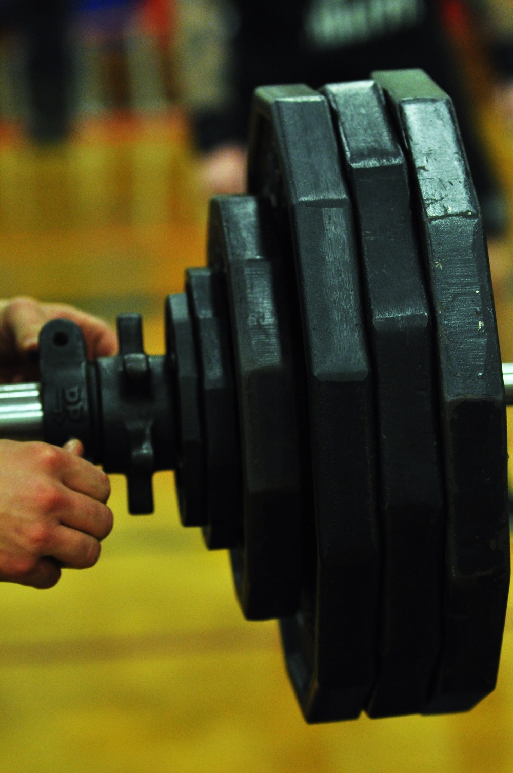 Soldier, spouse find drive together in JBLM bench press, dead lift championship