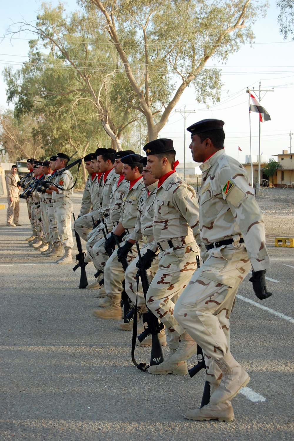 Perfecting drill and ceremony, 36th Iraqi Army Brigade hosts 7-day course for guards