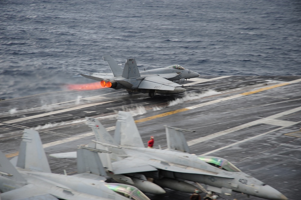 USS George Washington action