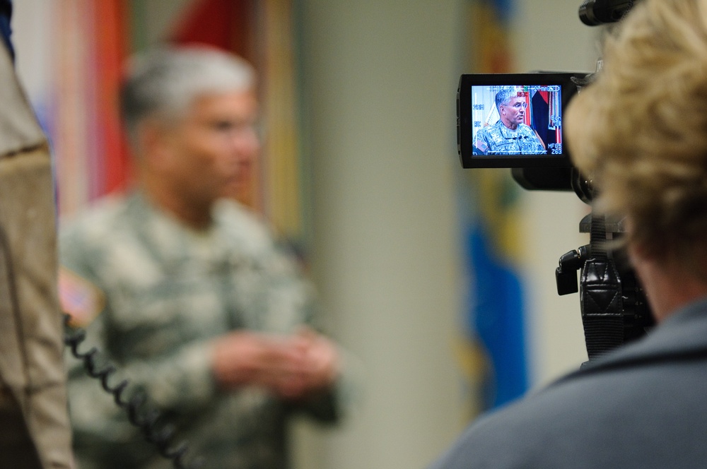 Army Chief of Staff visits Fort Carson sustainment brigade