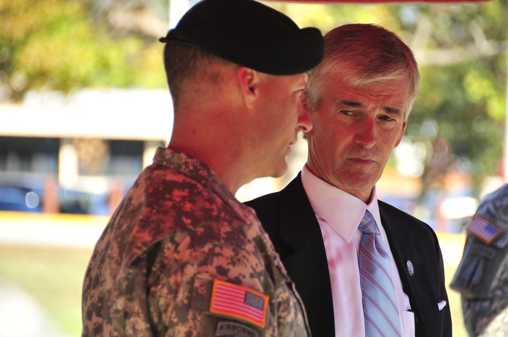 Secretary of the Army visits Special Operations Command and 3rd Special Forces Group (A)