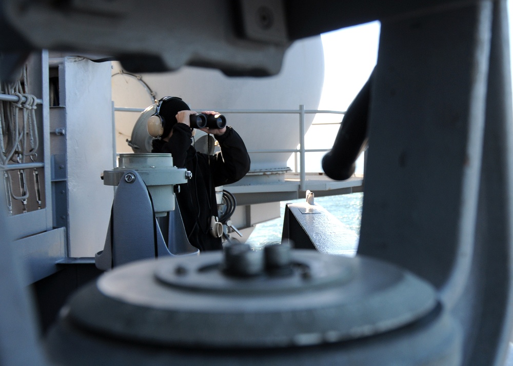 USS Ronald Reagan replenishment at sea