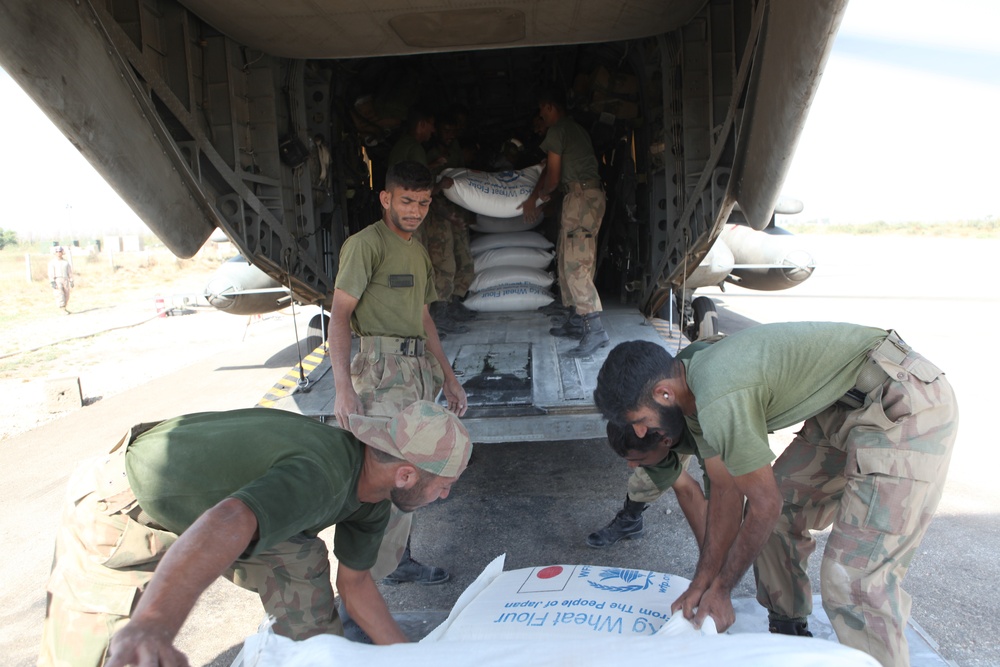 Marines continue humanitarian relief in Pakistan