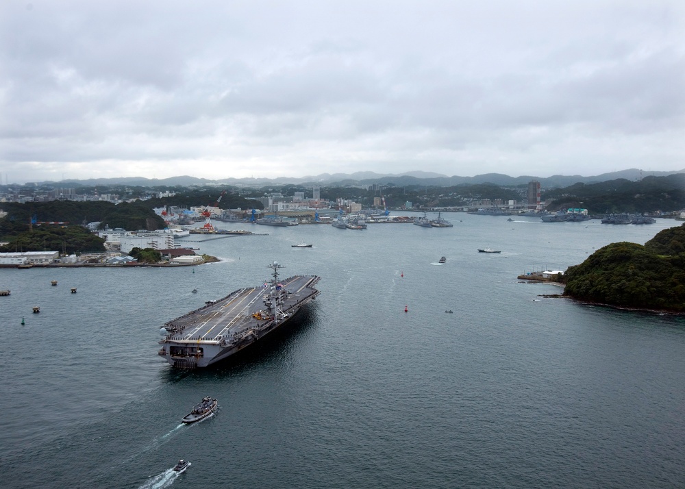 USS George Washington action in Japan