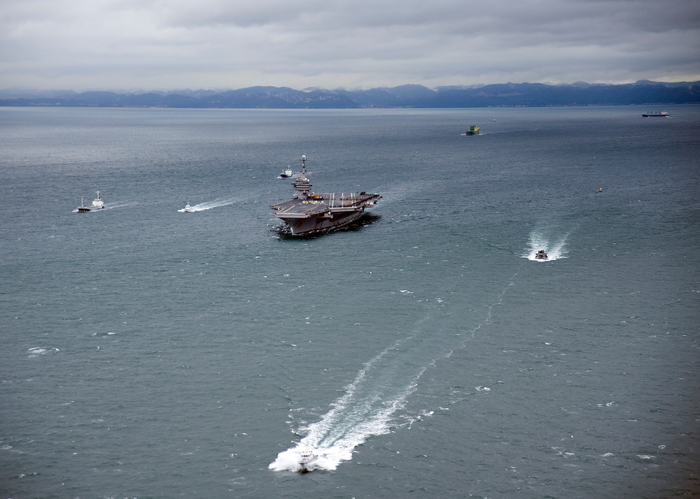 USS George Washington action in Japan