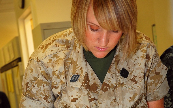 Sailor works with DNA