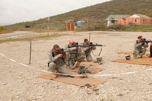 U.S., German soldiers cross train in marksmanship