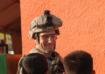 USD-C Soldiers, Iraqi National Police conduct joint counter-IED patrol