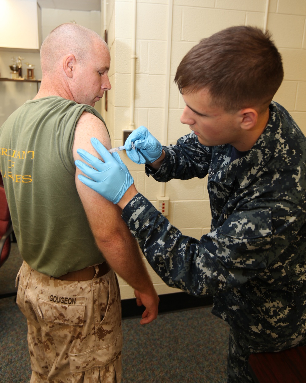 Marines offered vaccines for flu season