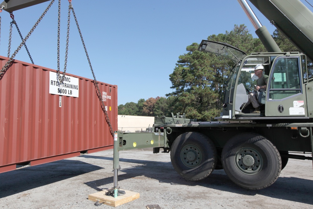 MWSS-273 Marines complete crane training