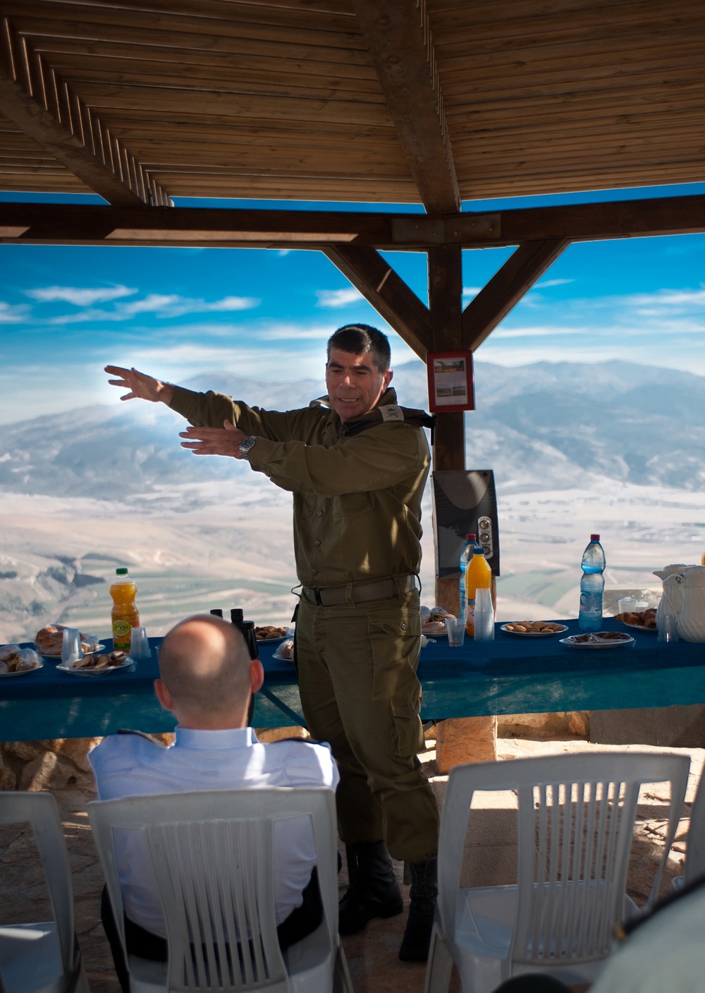 SACEUR Visits Israel