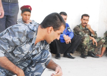 Iraqis, US Army train together to patch up wounds