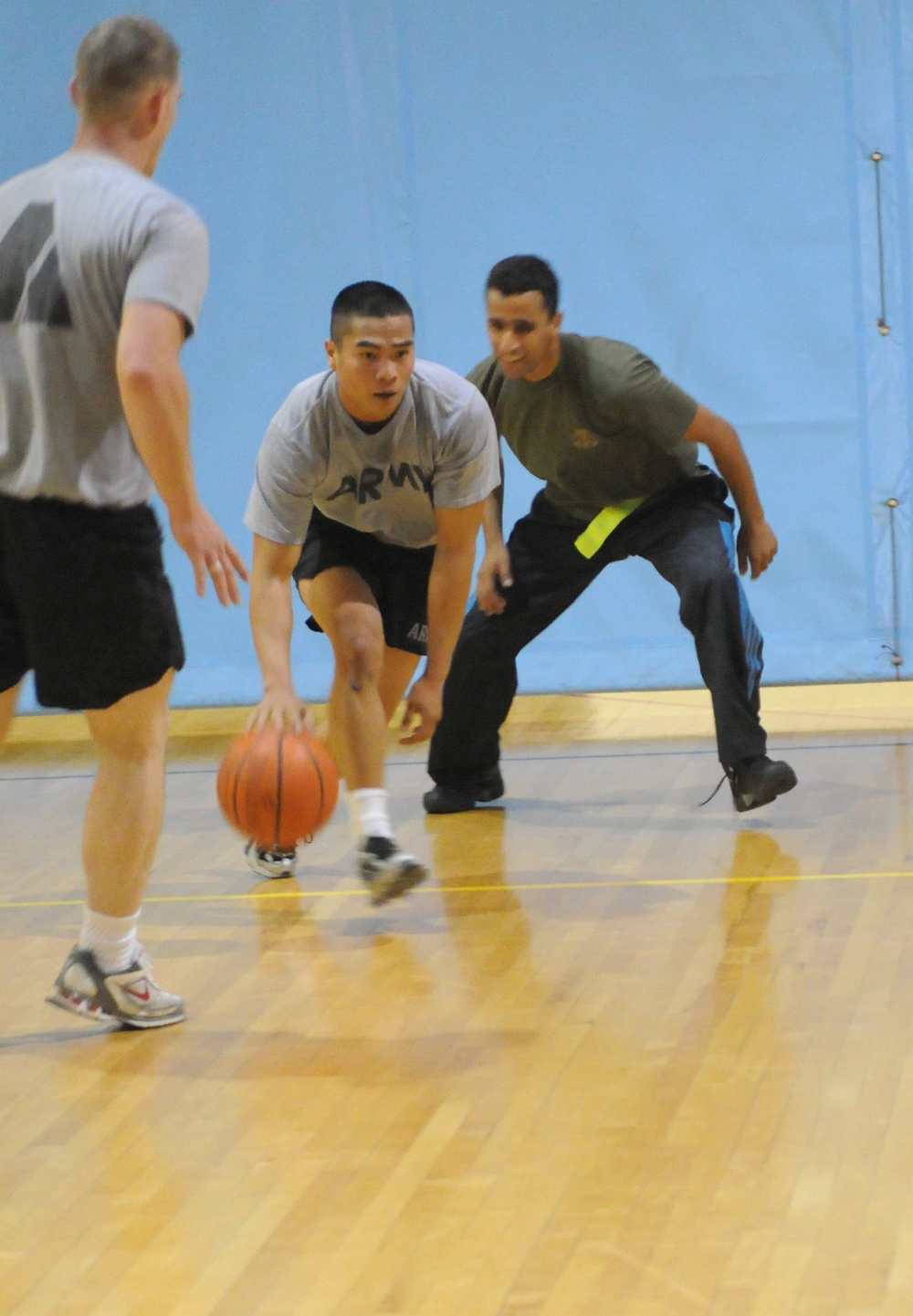 U.S. Army Alaska and Indian army participate in Sports Day