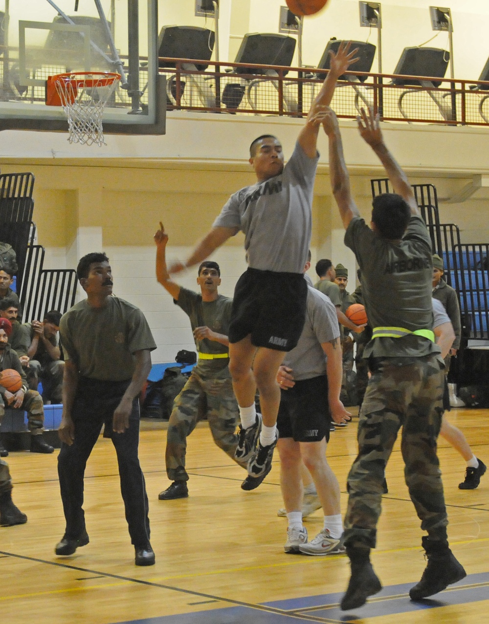 U.S. Army Alaska and Indian army participate in Sports Day