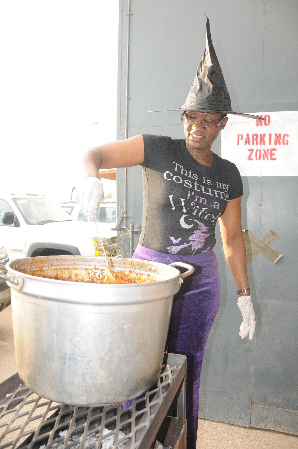 3SB celebrates Halloween with chili cookoff