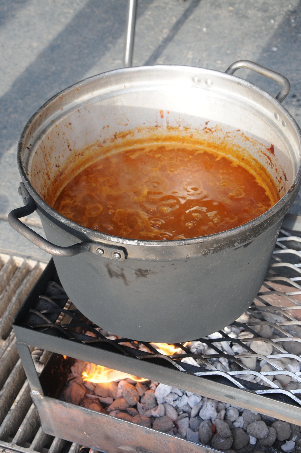 3SB celebrates Halloween with chili cookoff