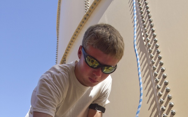 Robotic inspection of water tanks