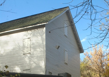 Public get historic treat at Corps gristmill