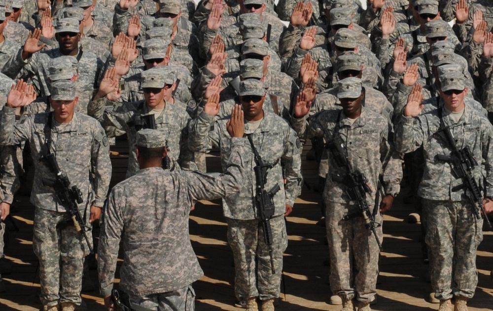 “Veterans” reenlist on Veterans Day 3rd Armored Cavalry Regiment conducts mass re-enlistment