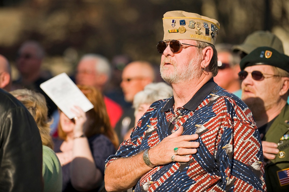 Hoosiers Host Veterans Day Ceremony, Parade