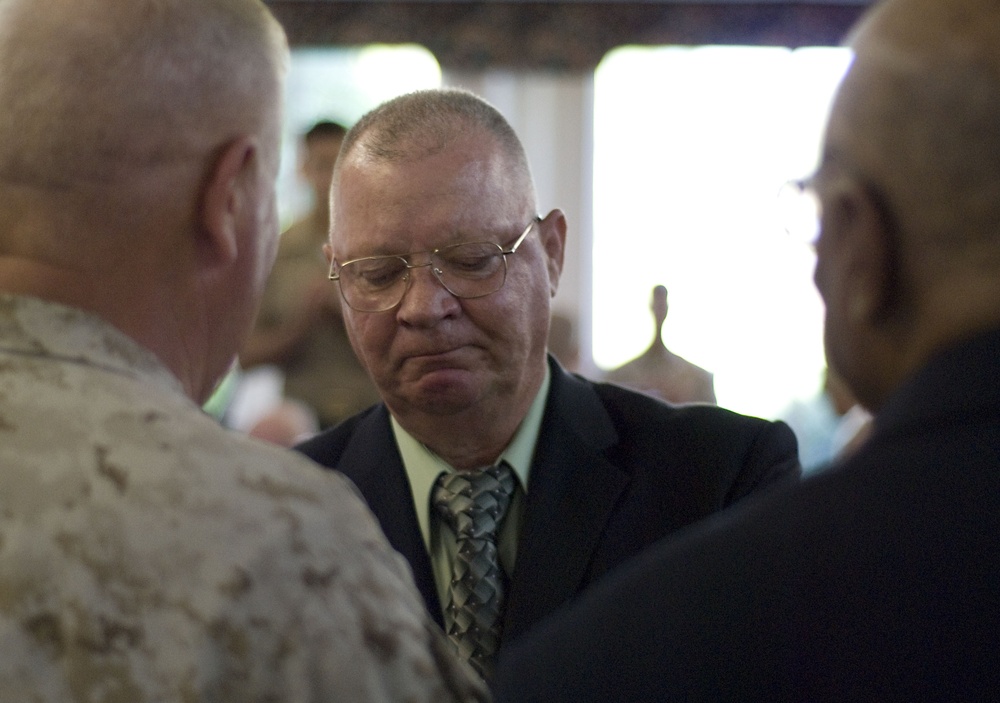 Force Recon Marines awarded for valor 43 years later