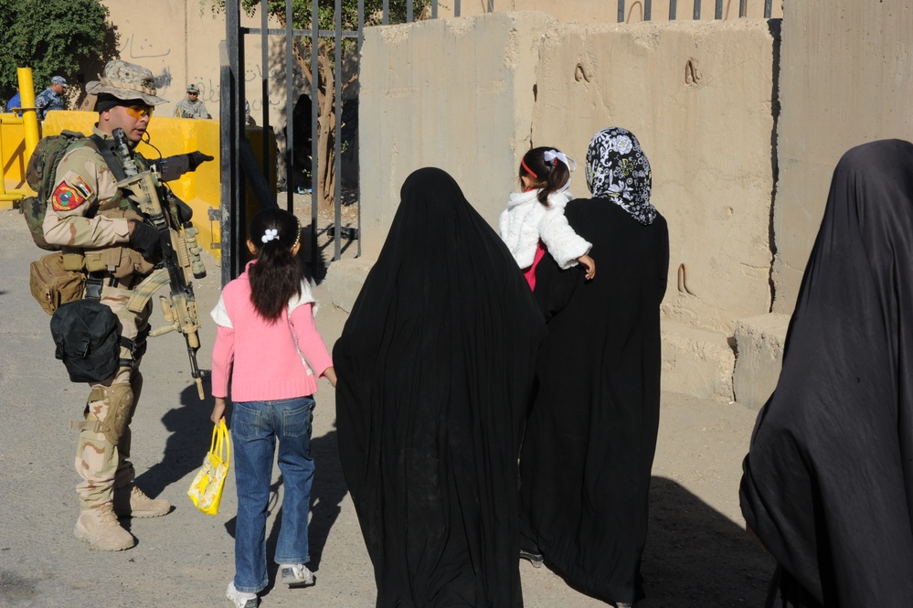 Family Visit Day at Iraqi Detention Facility