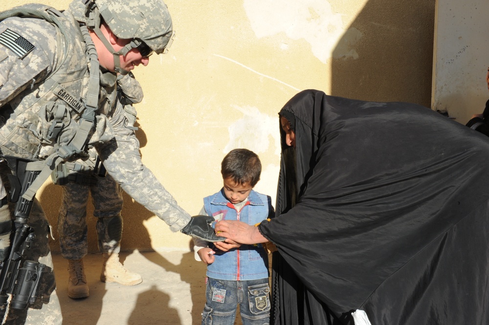 Family Visit Day at Iraqi Detention Facility